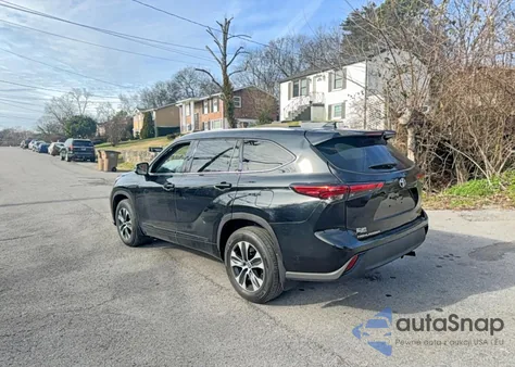 2021 Toyota Highlander Xle from USA, damaged, VIN 5TDGZRBH5MS542452